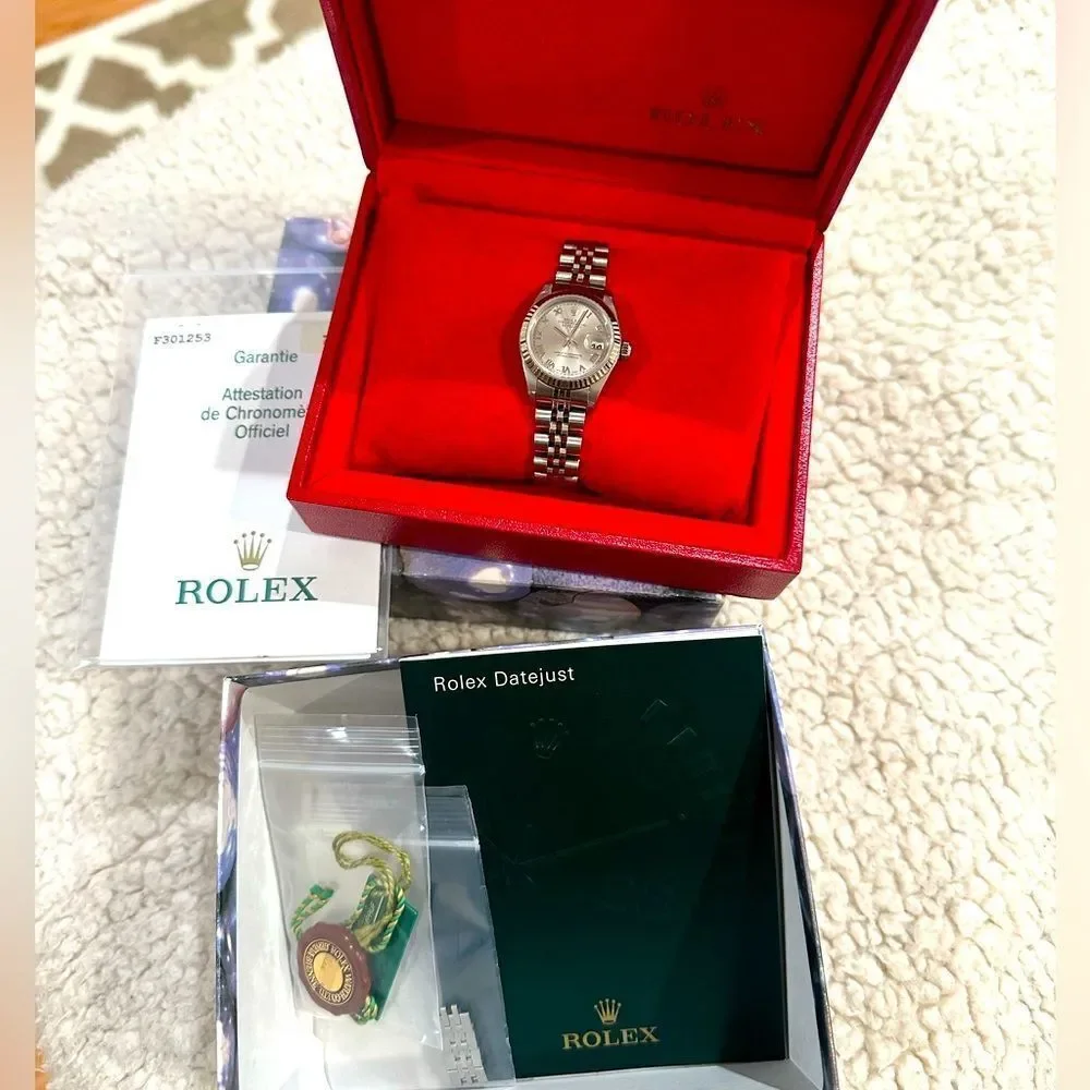 Rolex Datejust Stainless Steel 26mm Silver Roman Dial 79174 Womens